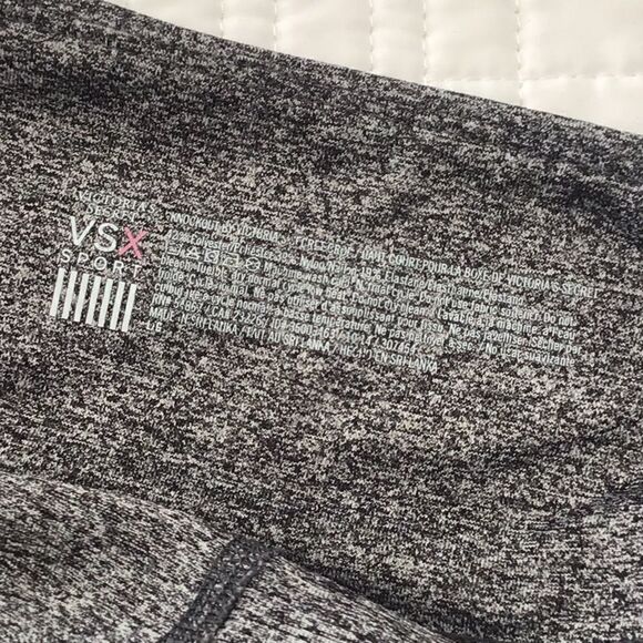 Victoria’s Secret Marled Gray Capri Workout Pants - Picture 8 of 12